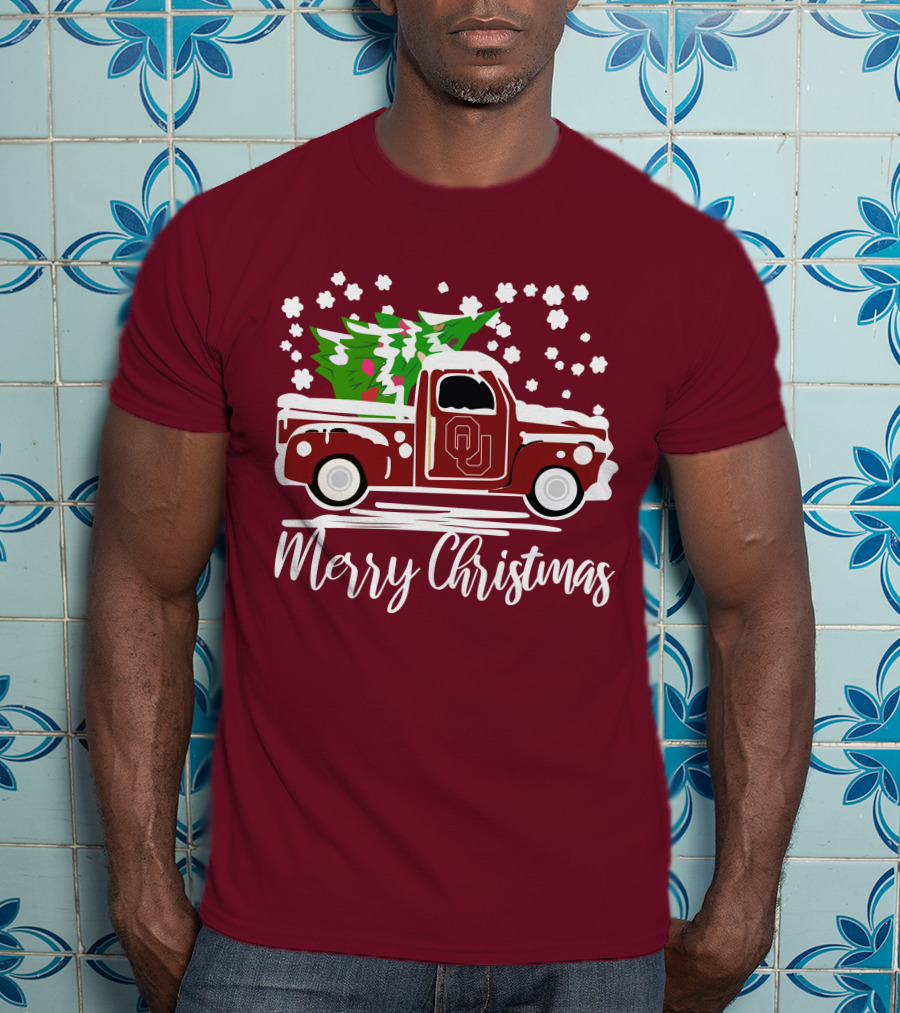 Merry Christmas Oklahoma Sooners Vintage Truck With Tree T-Shirt