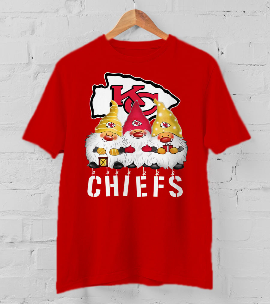 Kansas City Chiefs Merry Christmas Happy Holidays Gnomes T-Shirt