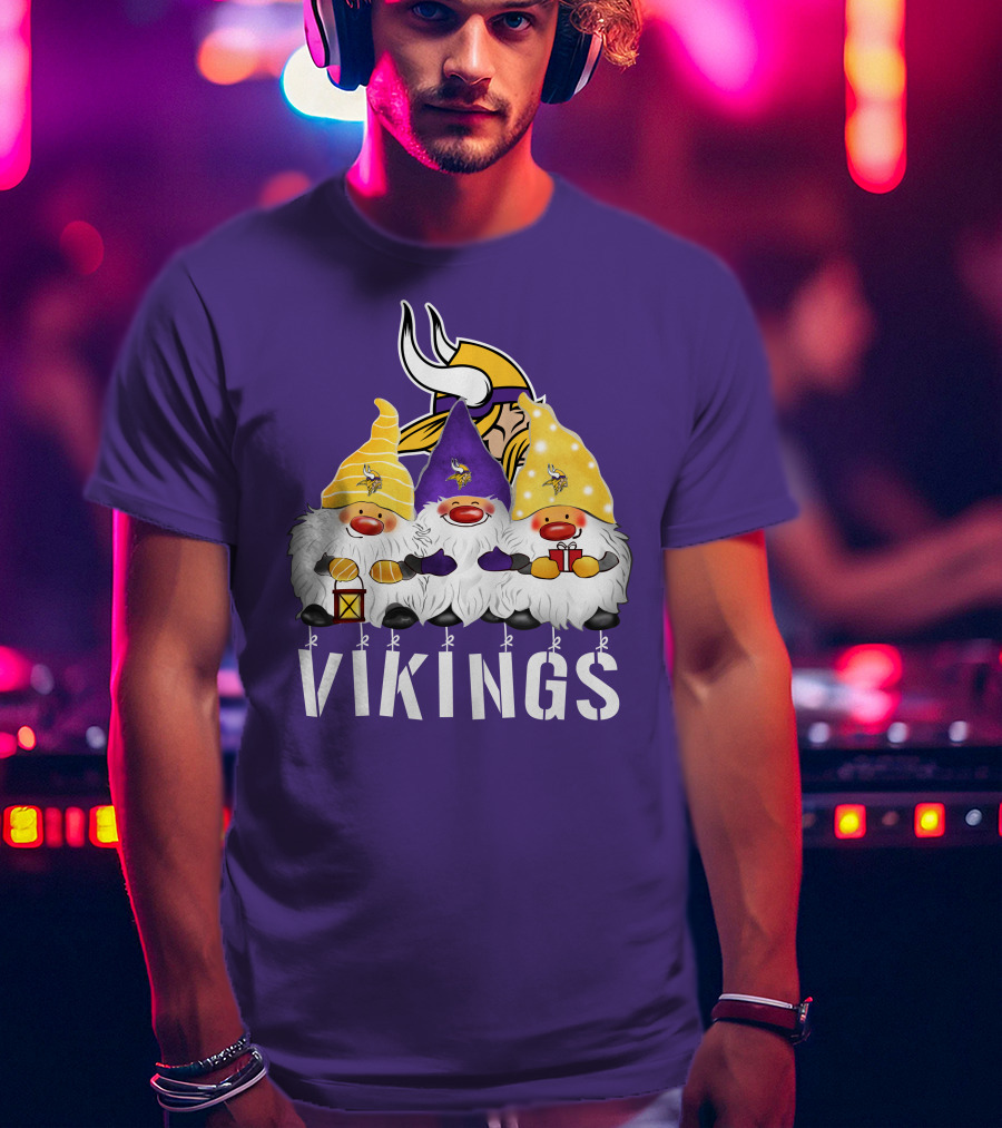 Minnesota Vikings Merry Christmas Happy Holidays Gnomes T-Shirt