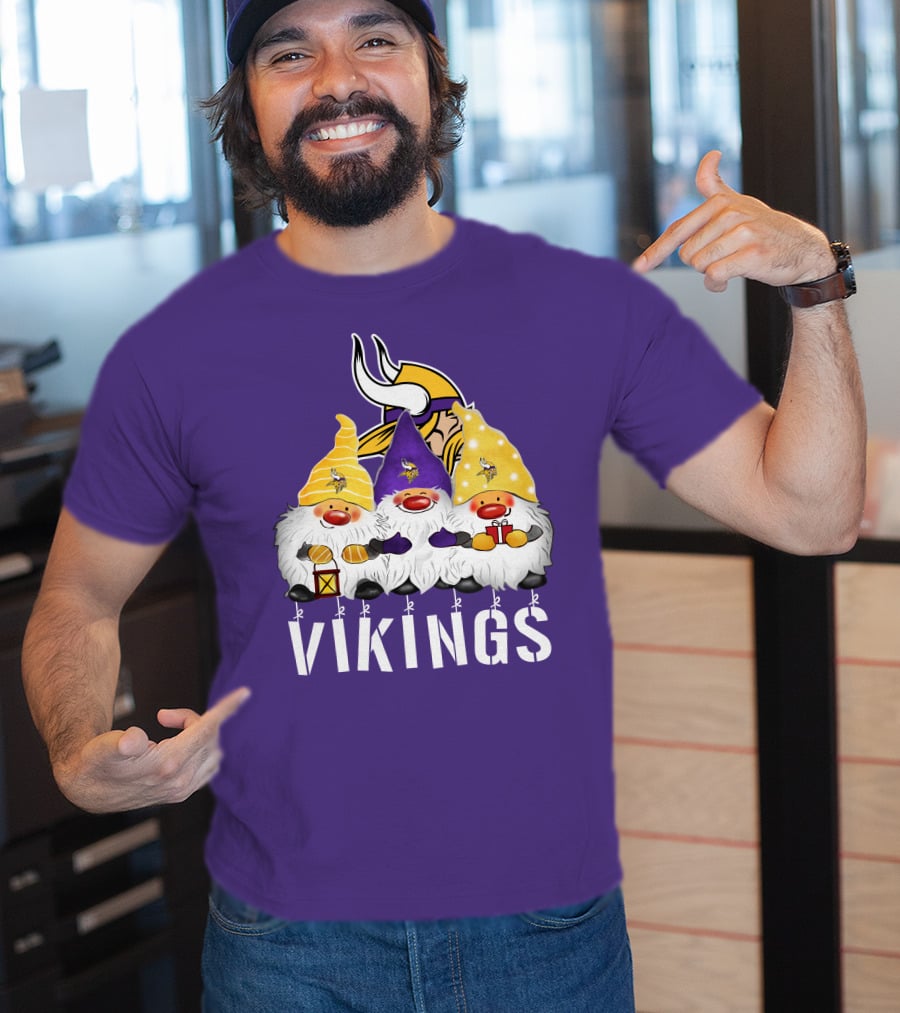 Minnesota Vikings Merry Christmas Happy Holidays Gnomes T-Shirt
