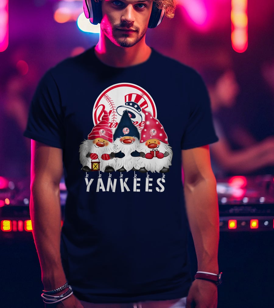 Yankees Merry Christmas Happy Holidays New York Yankees T-Shirt