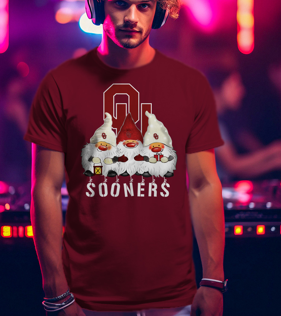 Oklahoma Sooners Christmas Gnomes Happy Holidays T-Shirt