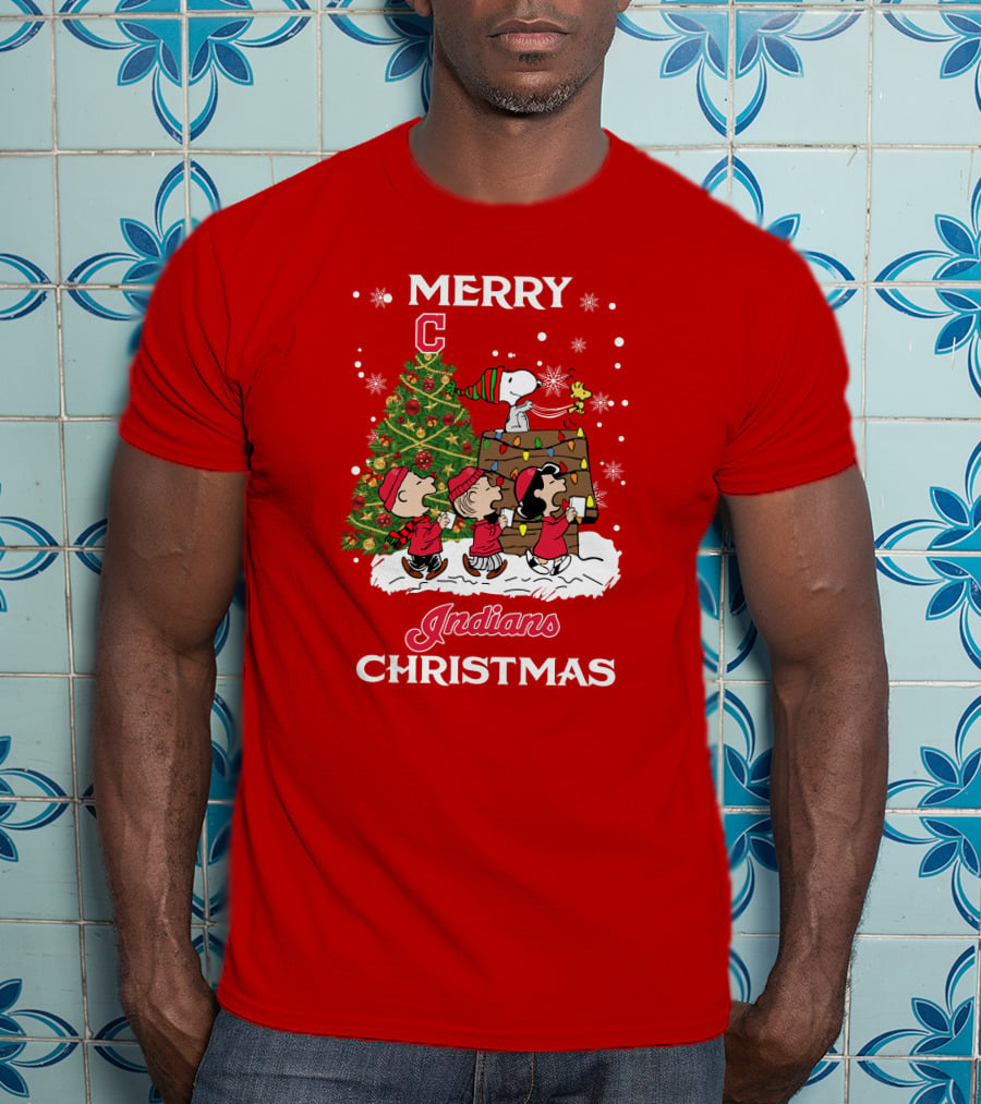 Merry Christmas Indians Snoopy Peanuts Tree Celebration T-Shirt
