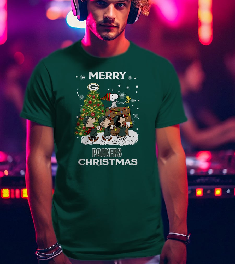 Merry Christmas Green Bay Packers Peanuts Christmas Tree T-Shirt