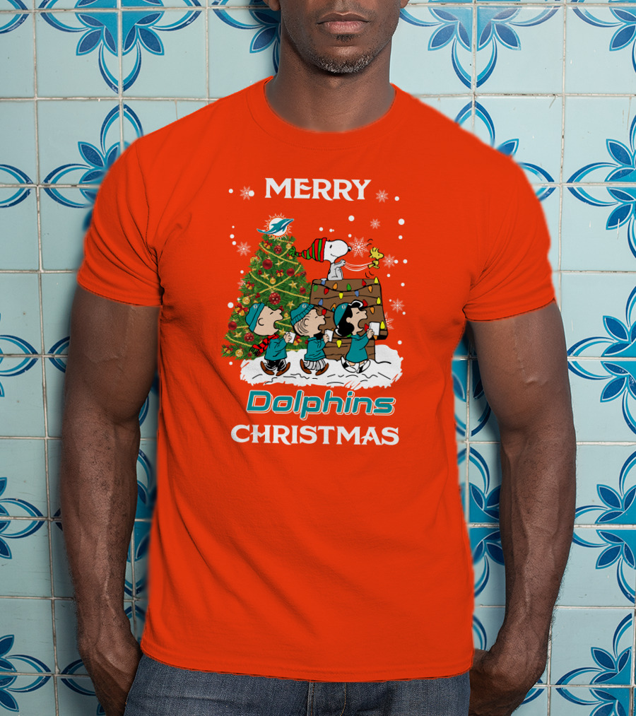 Merry Dolphins Christmas Peanuts Characters With Tree Miami T-Shirt