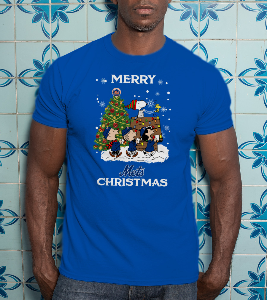 Merry Mets Christmas New York Mets Peanuts Tree Snoopy Woodstock T-Shirt