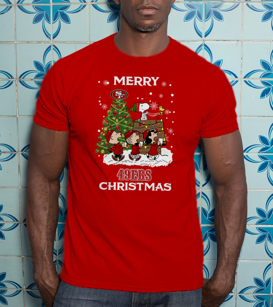 Merry 49ers Christmas San Francisco Peanuts Christmas Tree T-Shirt
