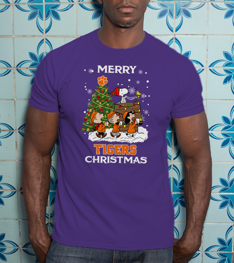 Merry Tigers Christmas Clemson The Peanut Christmas Tree T-Shirt