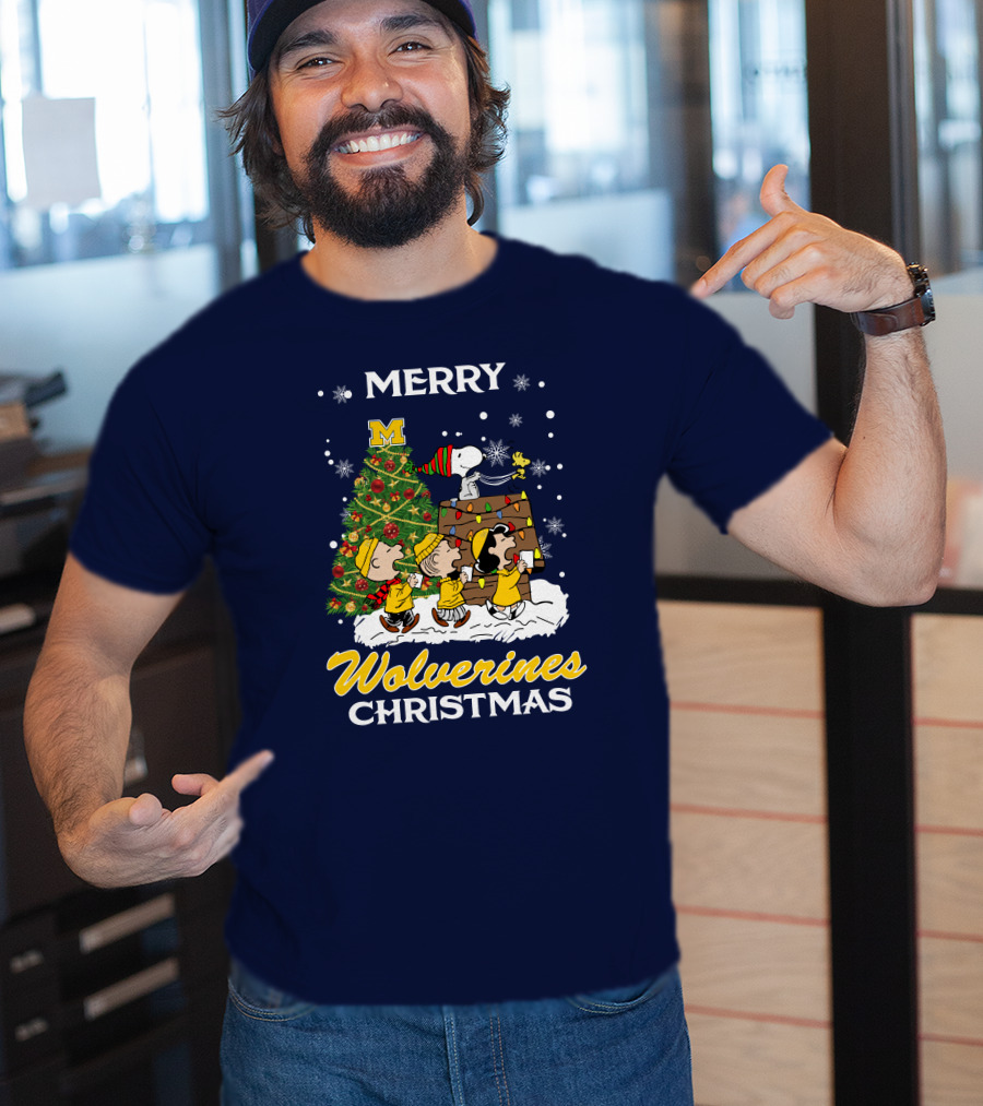 Merry Wolverines Christmas Peanuts Tree Celebration T-Shirt