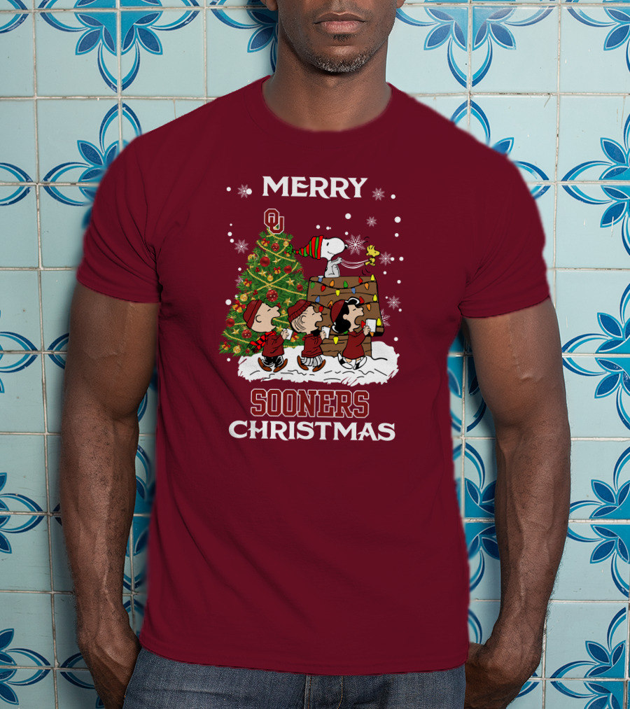 Merry Christmas Snoopy Oklahoma Sooners Christmas Tree Peanuts T-Shirt