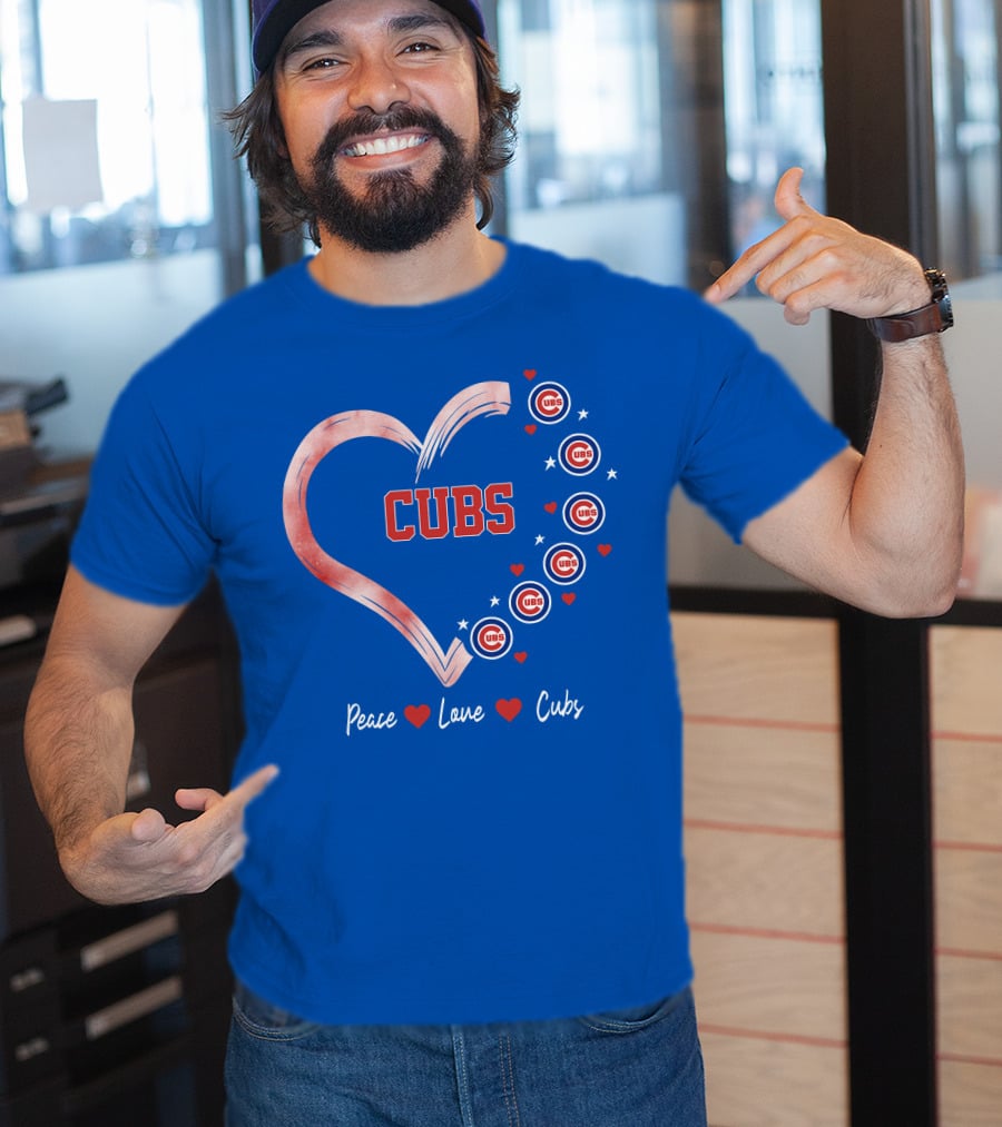 Peace Love Heart Cubs Chicago Cubs T-Shirt