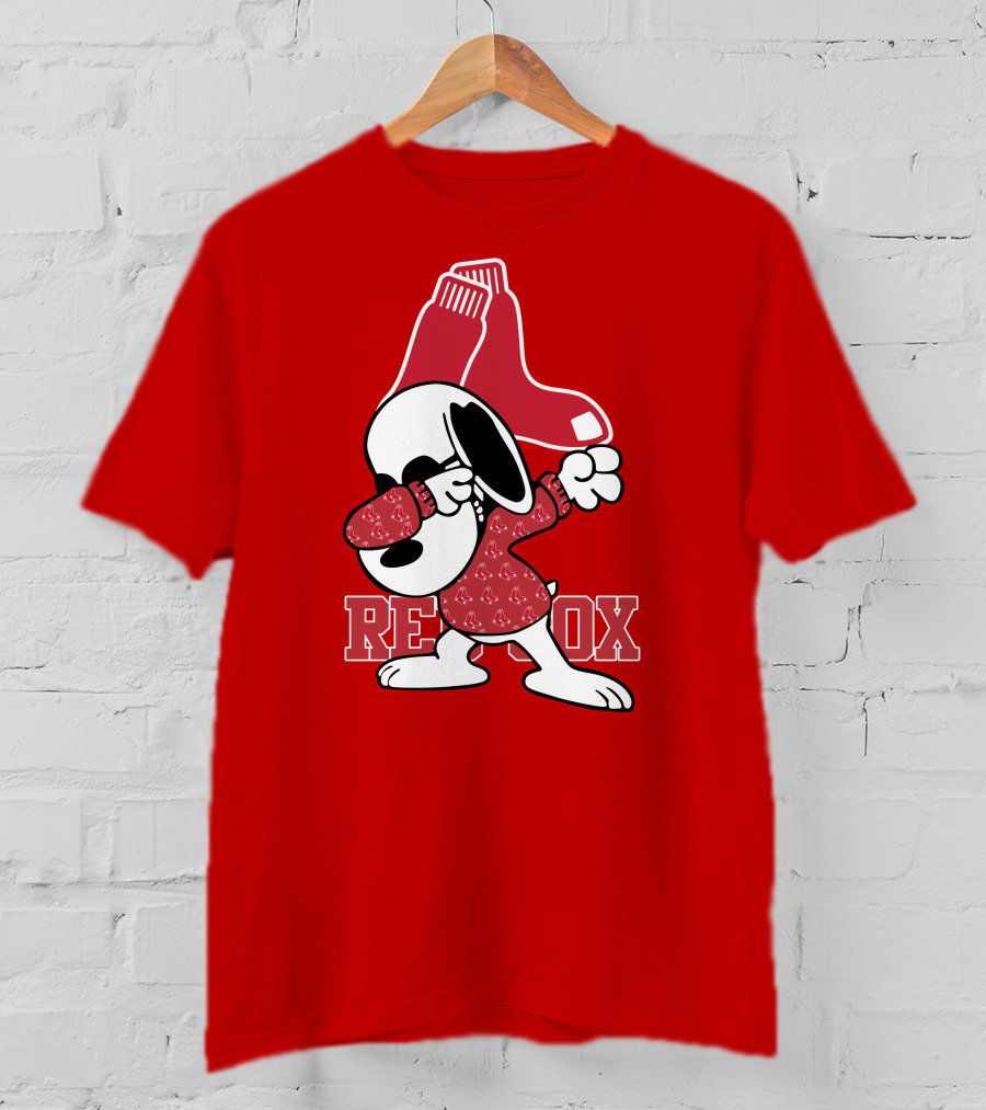 Boston Red Sox Snoopy Dabbing With Red Sox T-Shirt