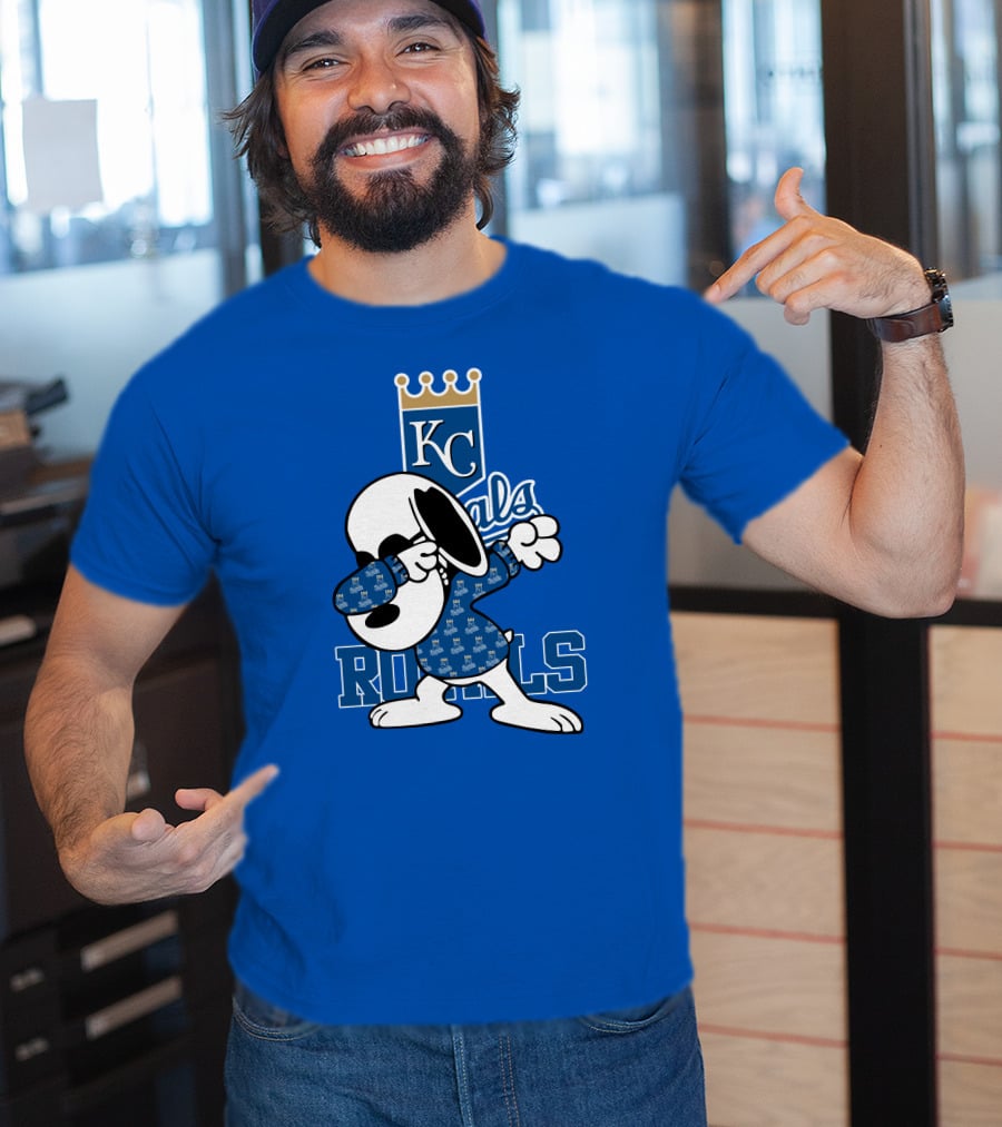 KC Royals Snoopy Dabbing Royals T-Shirt