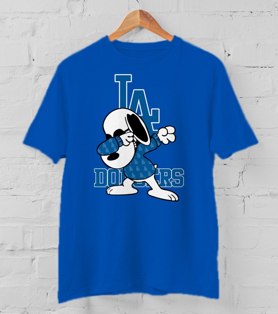 Los Angeles Dodgers Snoopy Dabbing LA T-Shirt