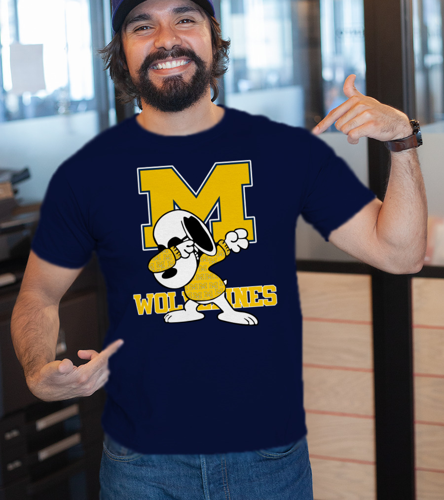 Michigan Wolverines Snoopy Dab With Block M T-Shirt