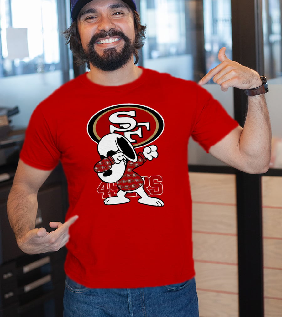 San Francisco 49ers Snoopy Dabbing SF T-Shirt