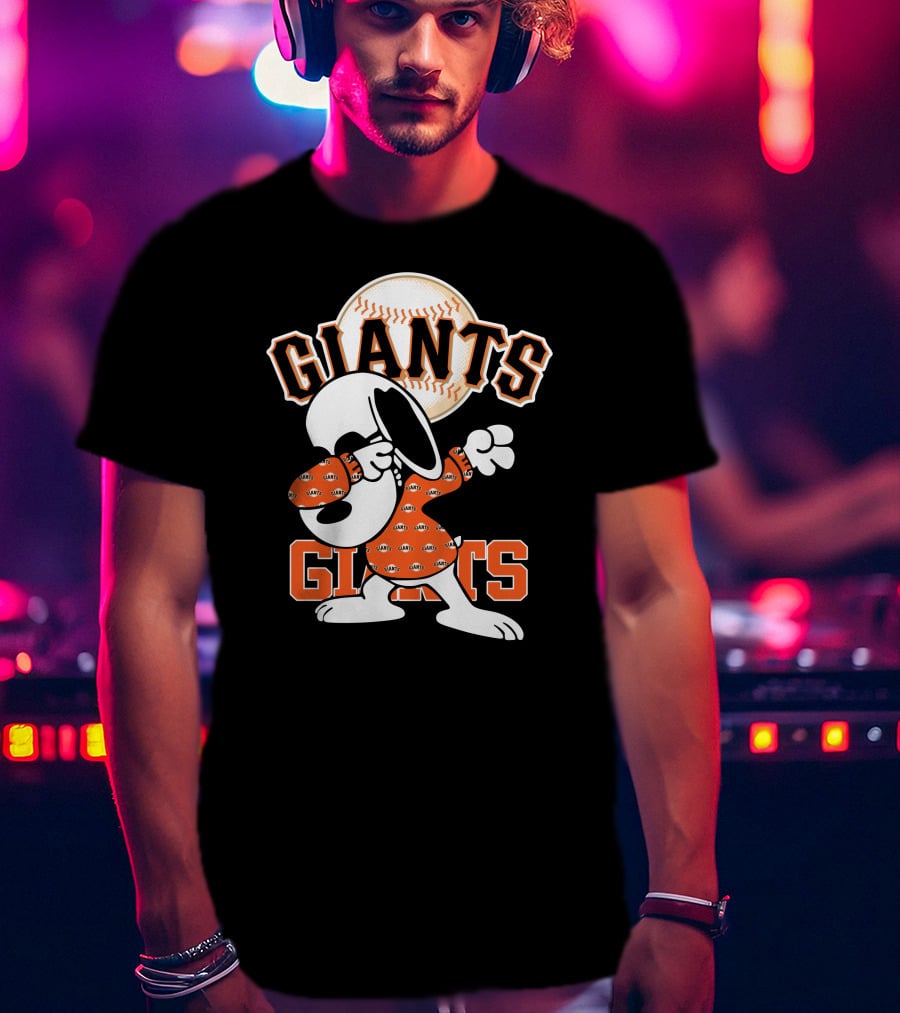 San Francisco Giants Snoopy Dabbing Baseball T-Shirt