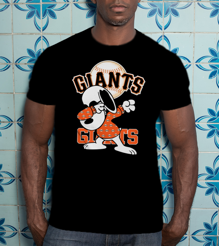 San Francisco Giants Snoopy Dabbing Baseball T-Shirt