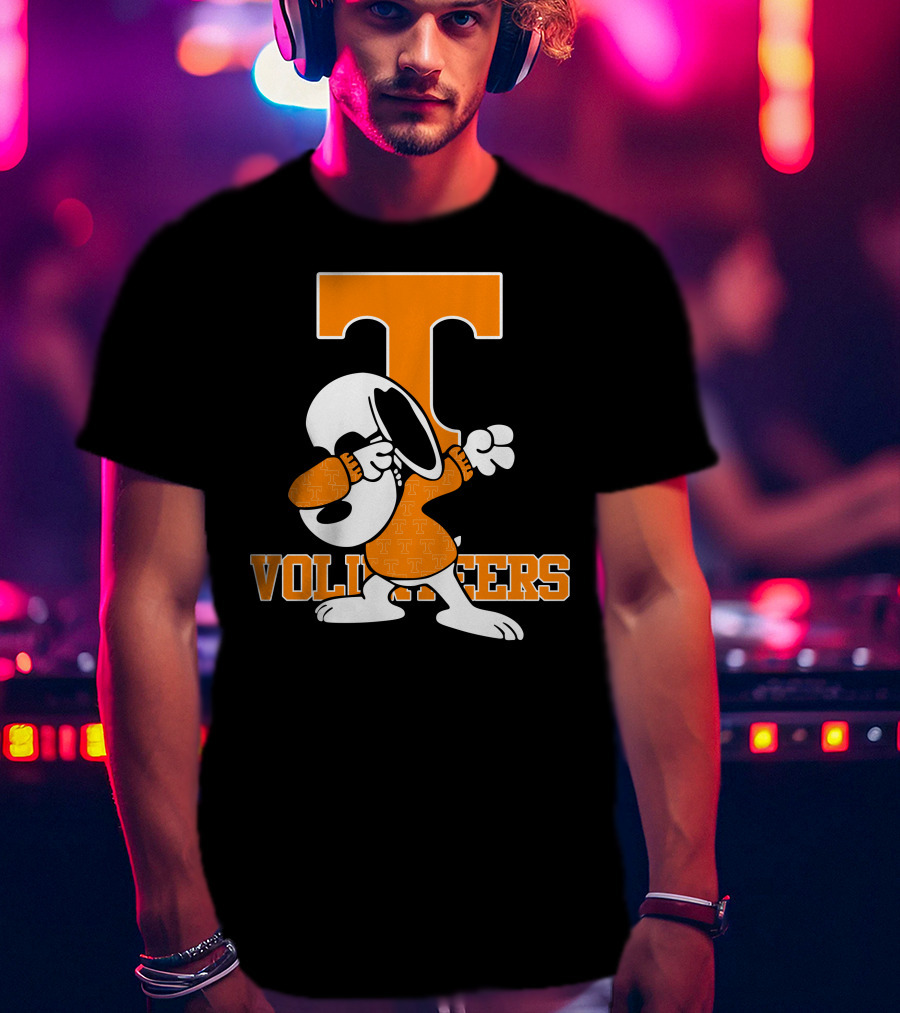 Tennessee Volunteers Snoopy Dabbing T-Shirt