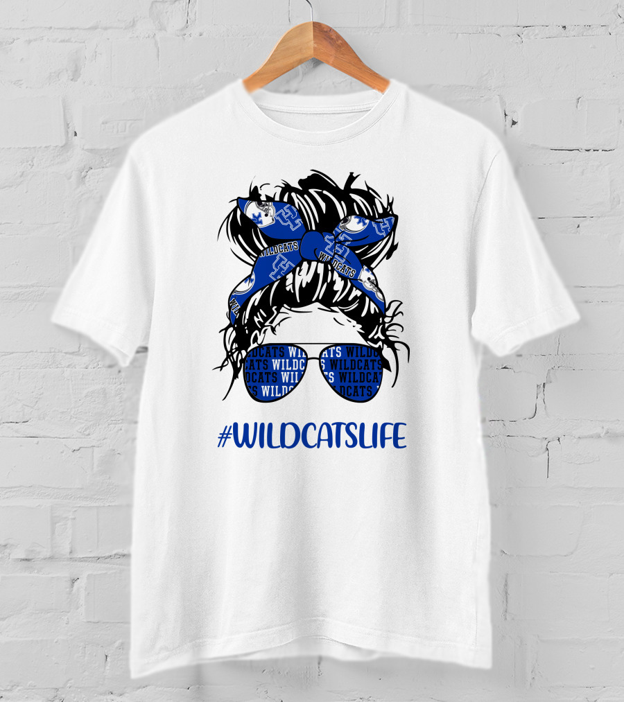 WILDCATSLIFE Kentucky Wildcats Messy Bun Headband Glasses Girl T-Shirt