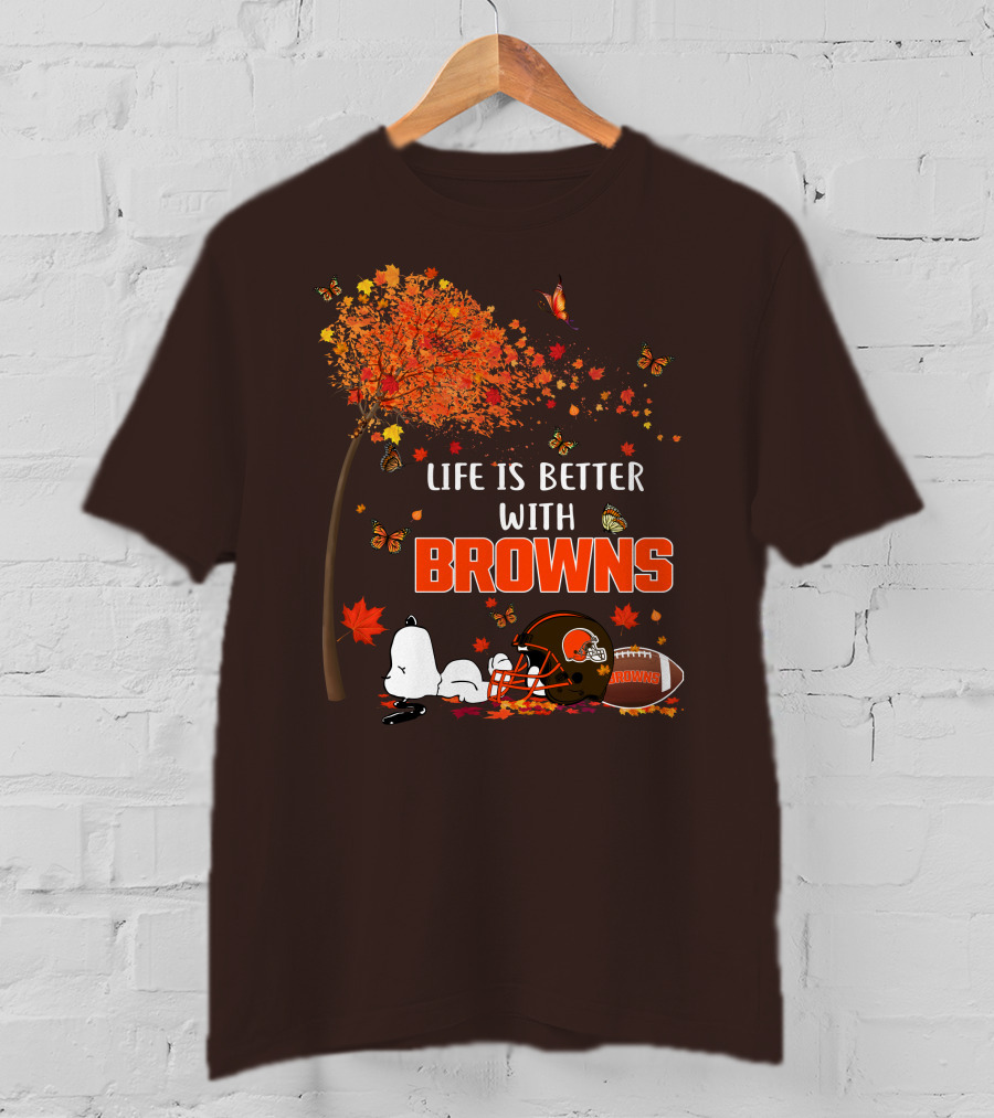 Life Is Better With My Cleveland Browns Football Autumn Scene And Peanuts Character T-Shirt