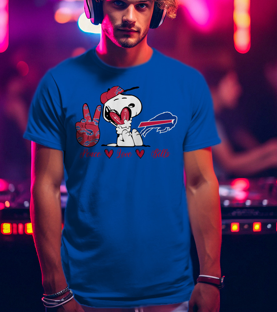 Peace Love Buffalo Bills Snoopy Holding Hearts T-Shirt