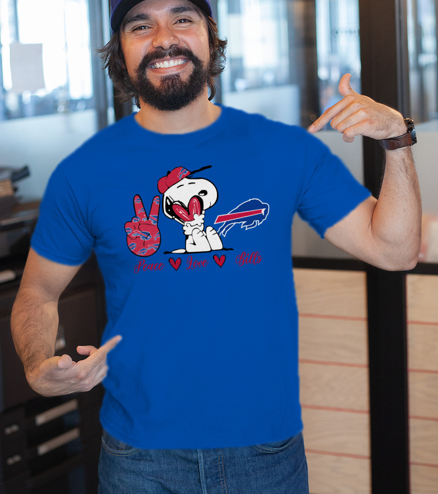 Peace Love Buffalo Bills Snoopy Holding Hearts T-Shirt