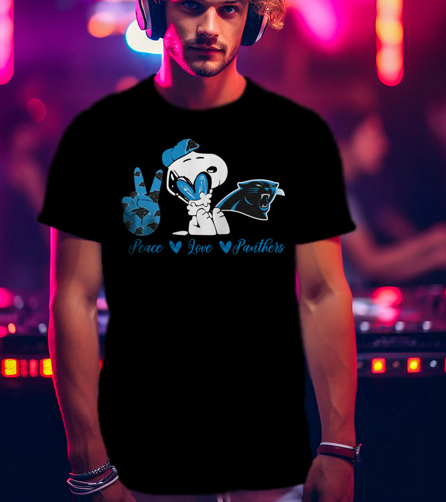 Peace Love Panthers Snoopy Carolina Panthers T-Shirt