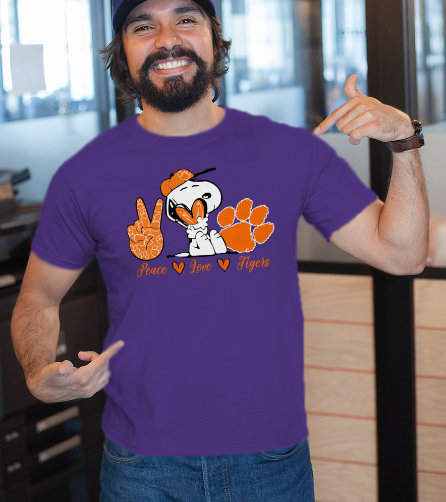 Peace Love Clemson Tigers Snoopy With Paw Print And Heart Icons T-Shirt