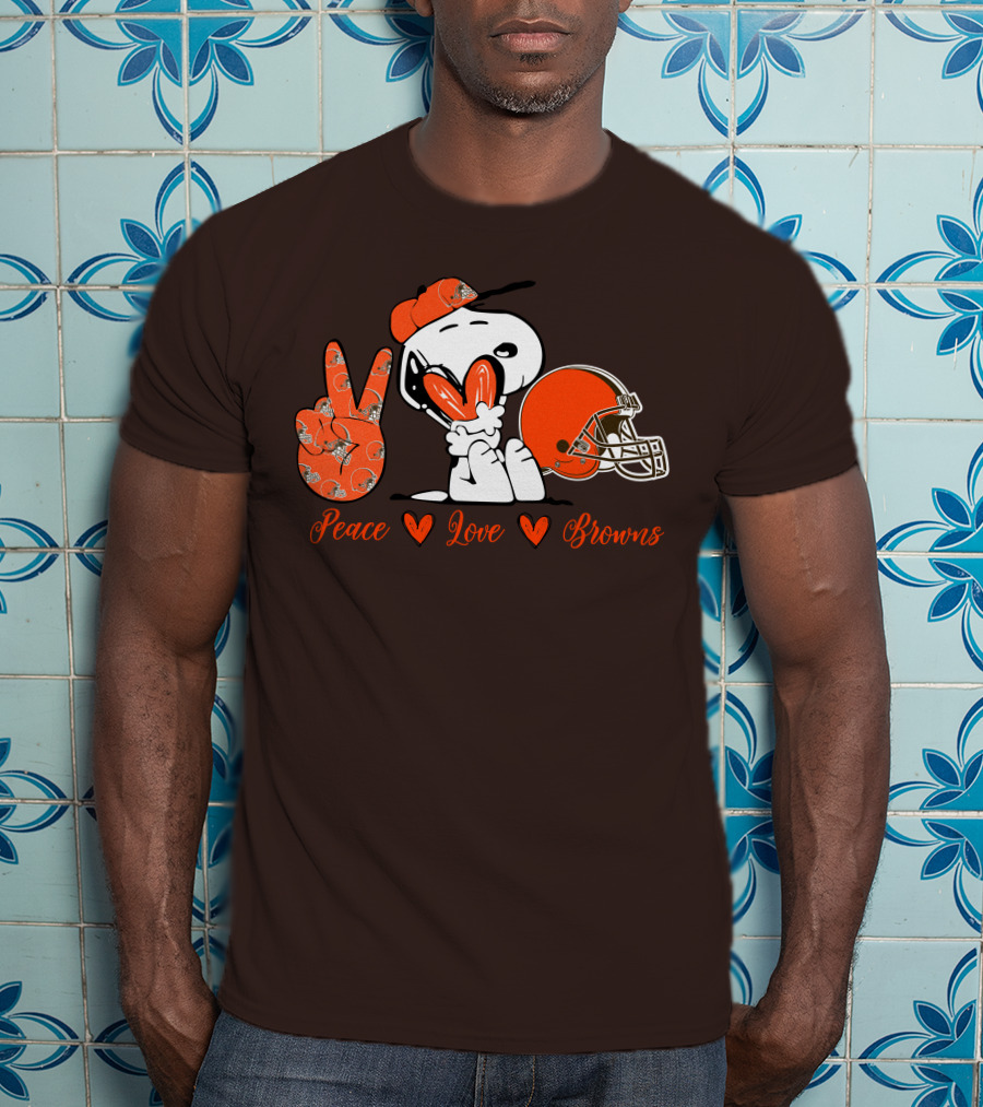 Peace Love Browns Snoopy Cleveland Browns Helmet T-Shirt