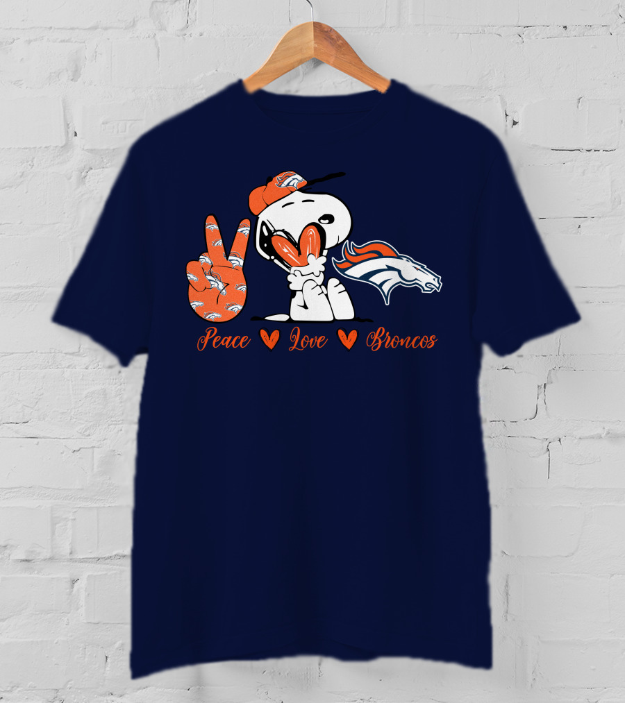 Peace Love Denver Broncos Snoopy Embrace T-Shirt