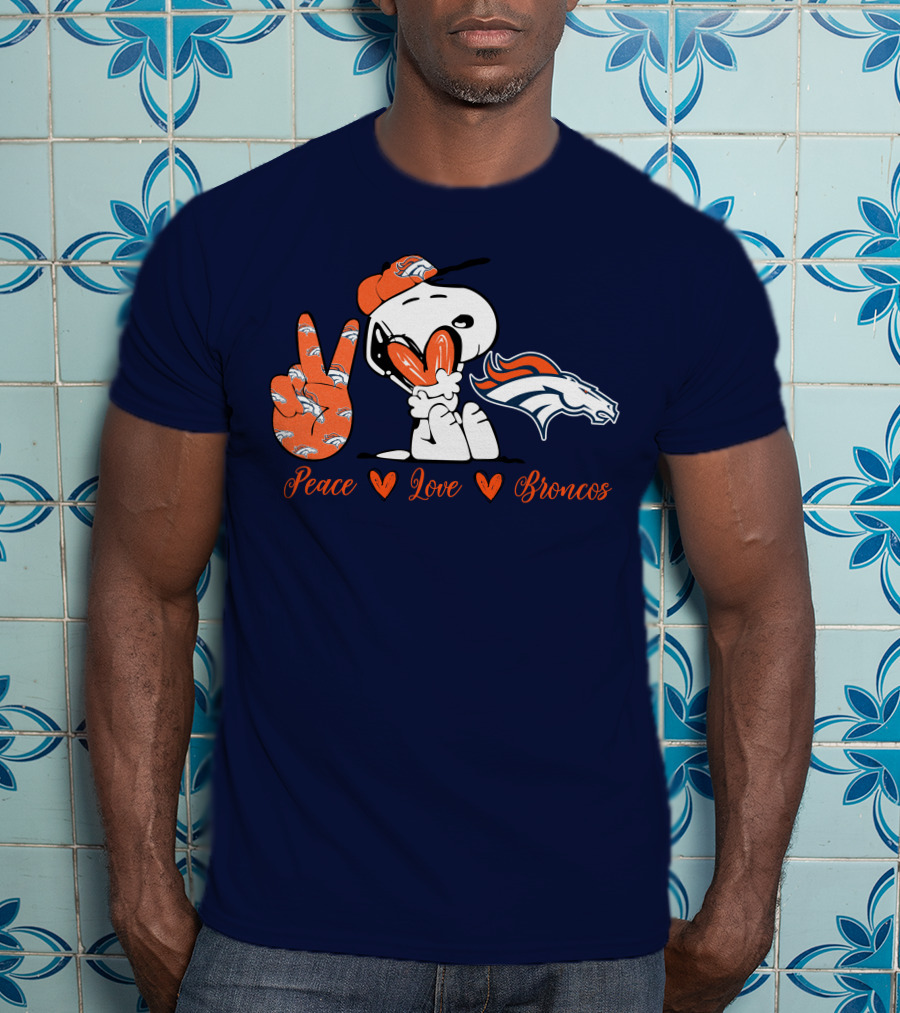 Peace Love Denver Broncos Snoopy Embrace T-Shirt