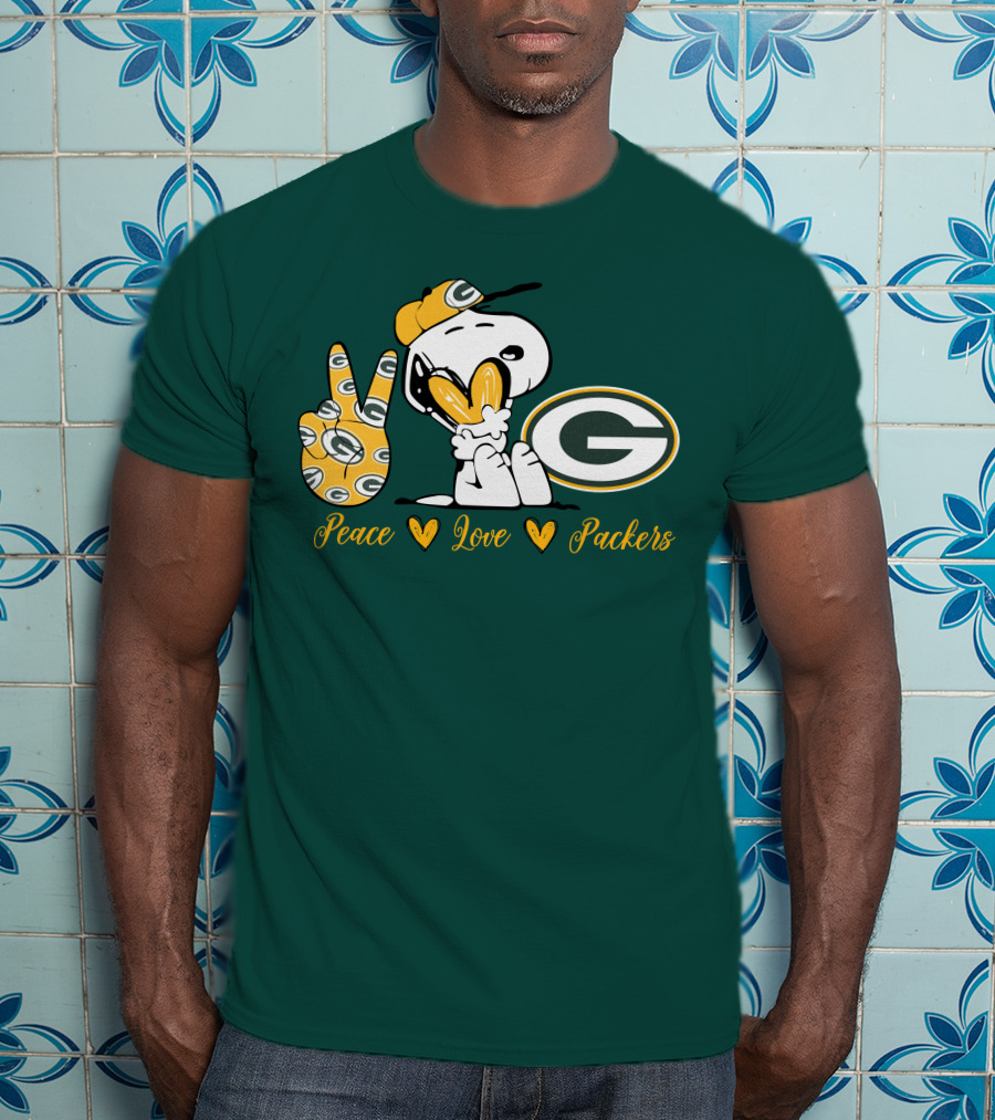Peace Love Packers Snoopy Green Bay Packers T-Shirt