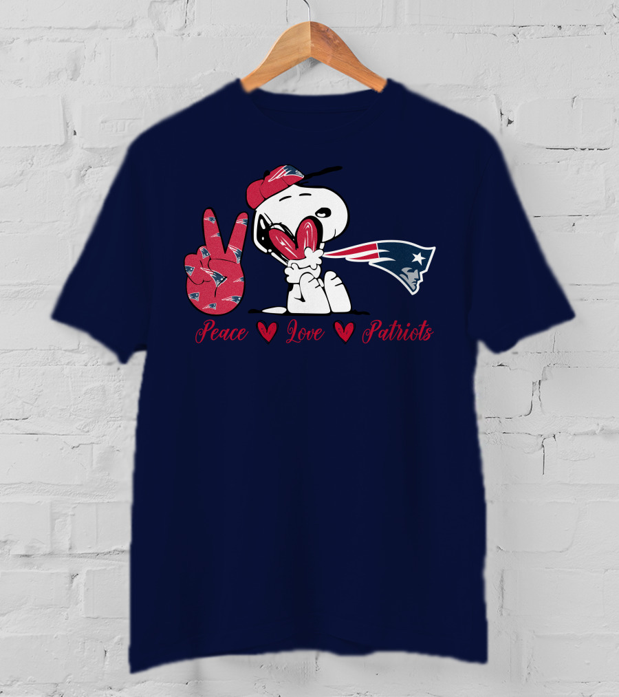 Peace Love Patriots Snoopy New England T-Shirt