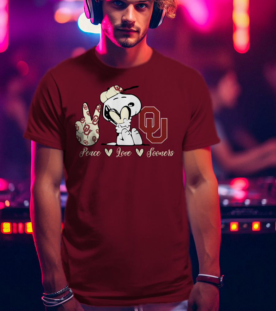 Peace Love Oklahoma Sooners Snoopy Ou T-Shirt
