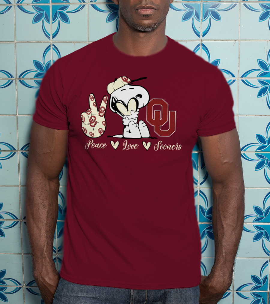 Peace Love Oklahoma Sooners Snoopy Ou T-Shirt