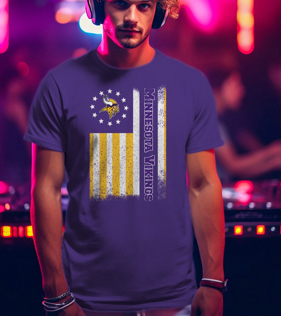 Minnesota Vikings American Flag Stars And Stripes T-Shirt