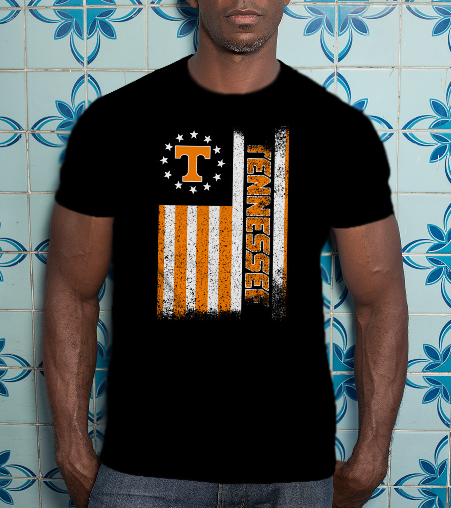 Tennessee Volunteers American Flag Stars And Stripes Vintage Look T-Shirt