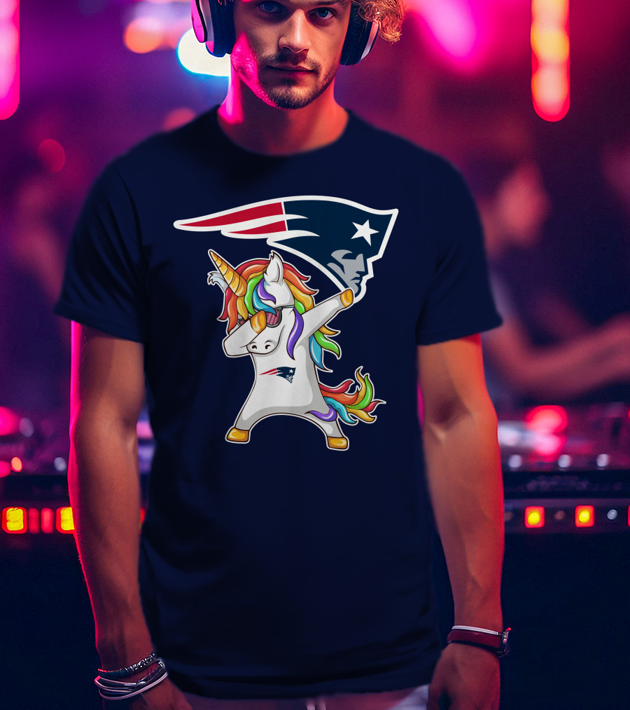 New England Patriots Unicorn Dabbing Rainbow Mane NFL T-Shirt