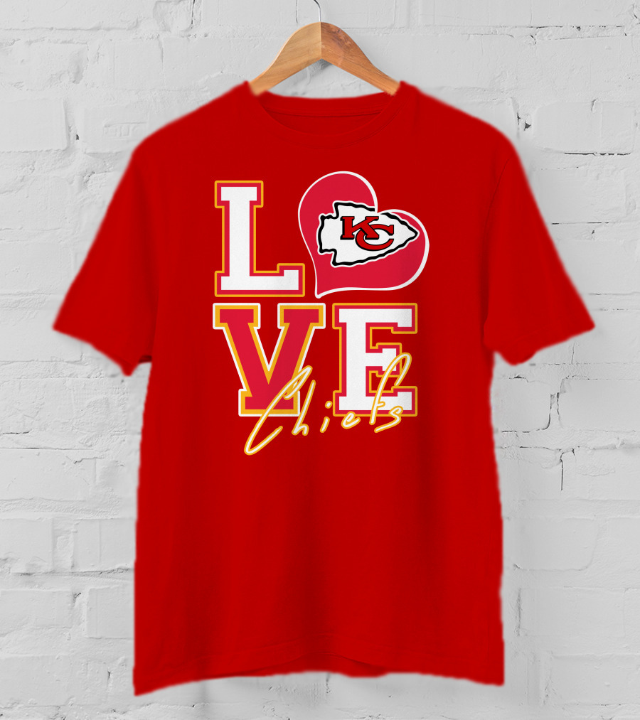 LOVE Chiefs KC Arrowhead Heart T-Shirt
