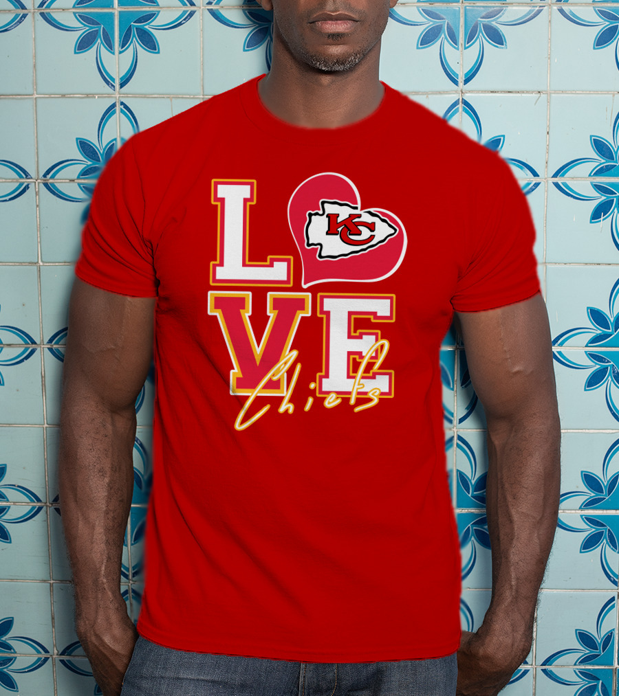 LOVE Chiefs KC Arrowhead Heart T-Shirt
