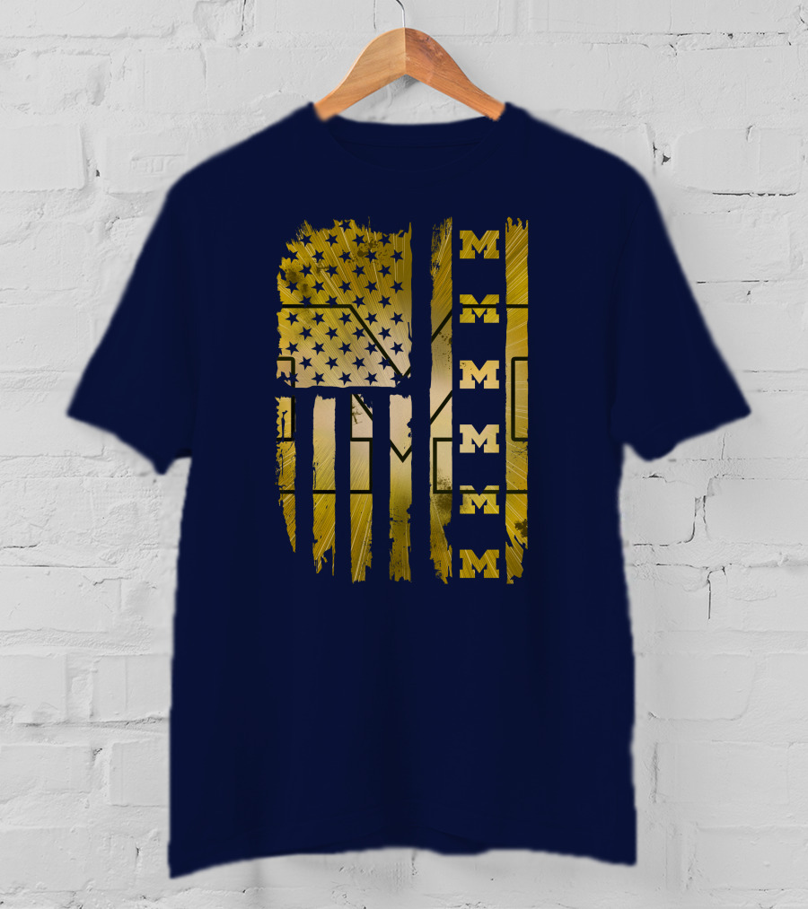Michigan Wolverines M American Flag T-Shirt