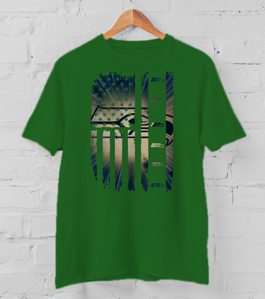 Seattle Seahawks American Flag Distressed Vintage T-Shirt
