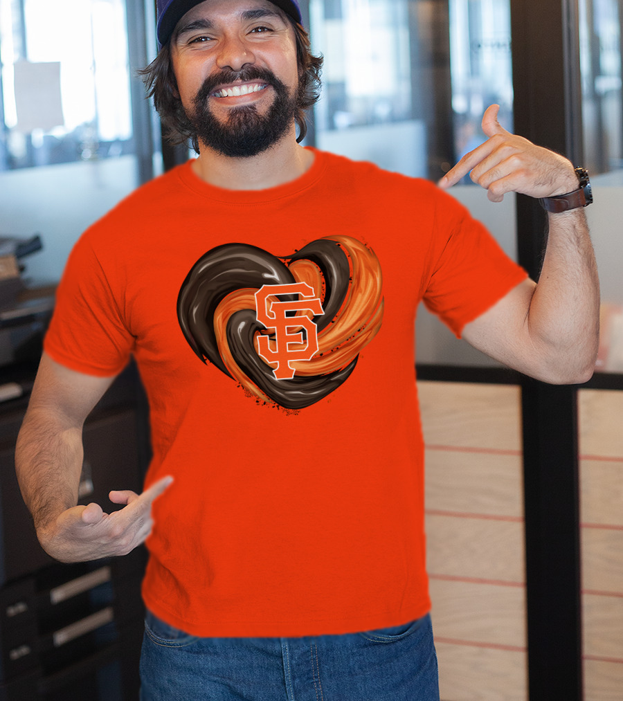 San Francisco Giants Heart Logo Swirl T-Shirt
