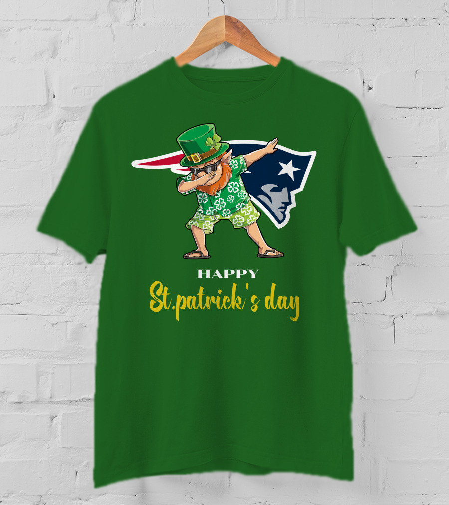 Happy St. Patrick's Day New England Patriots Dabbing Leprechaun T-Shirt