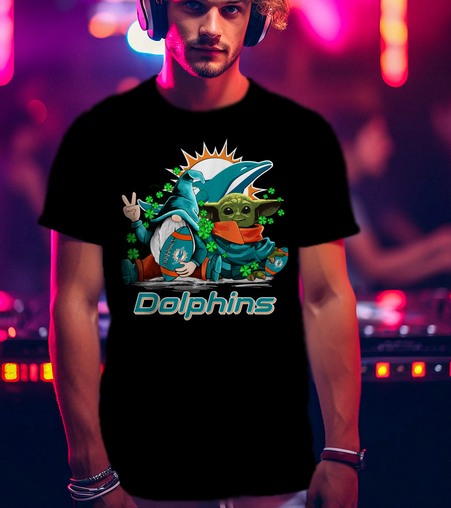 Miami Dolphins Leprechauns Gnomes Baby Yoda Hug T-Shirt