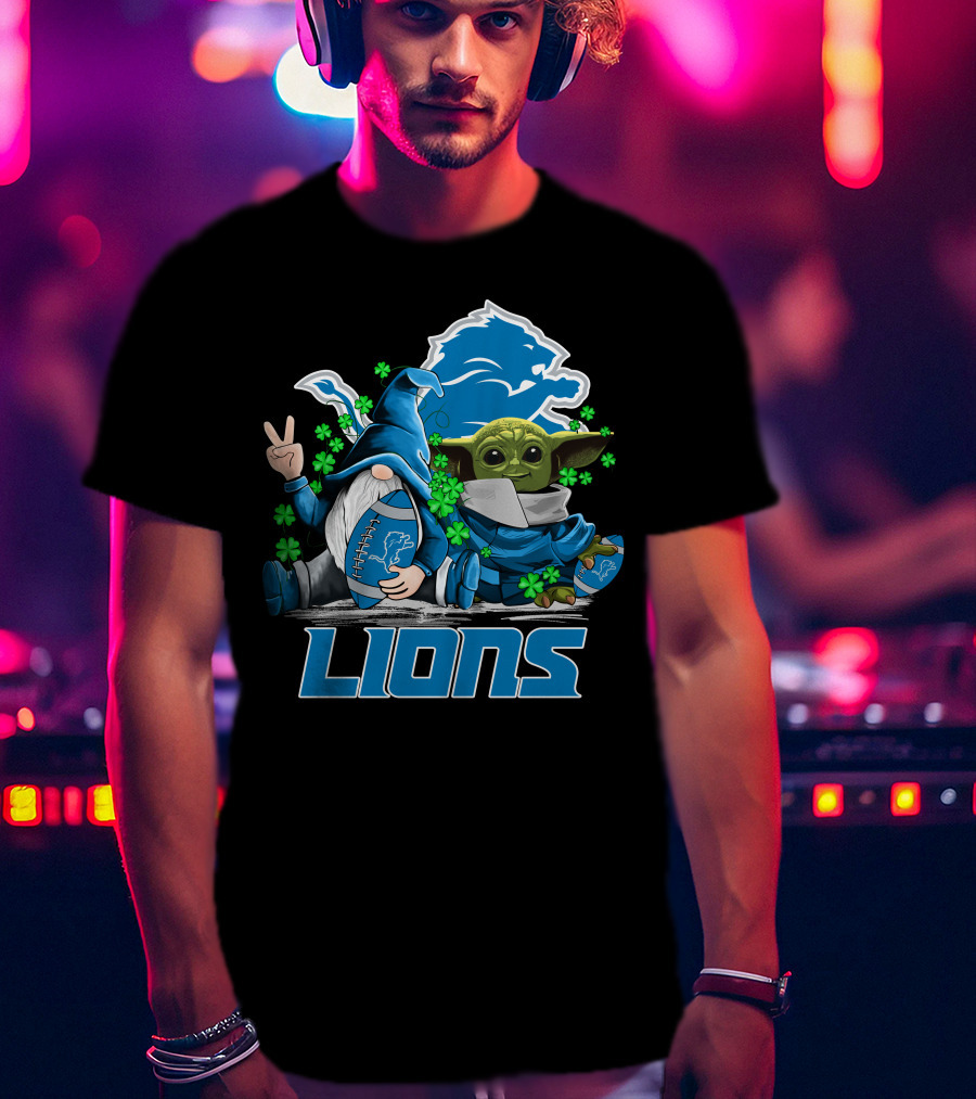 Leprechauns Gnomes Baby Yoda Lions Football Detroit Clover Hug T-Shirt