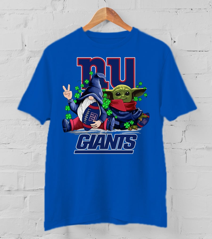 New York Giants Leprechauns Gnomes Baby Yoda Football Clover T-Shirt