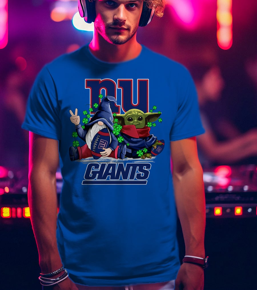 New York Giants Leprechauns Gnomes Baby Yoda Football Clover T-Shirt