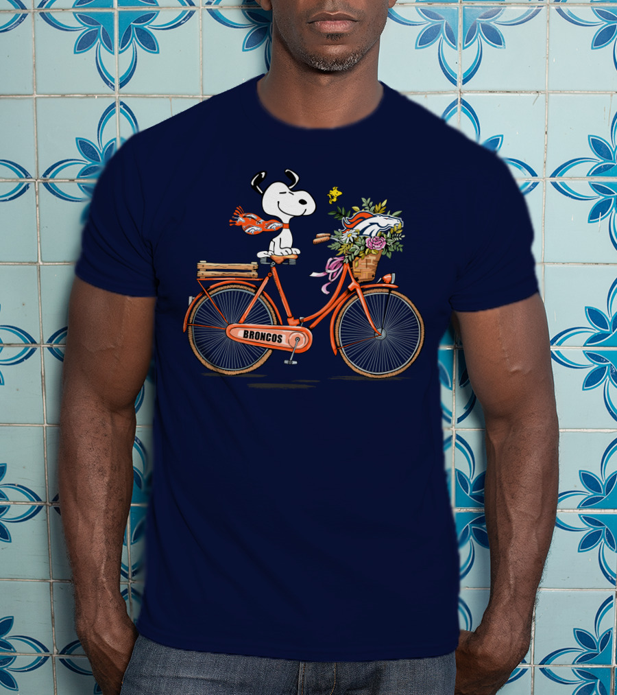 Denver Broncos Snoopy On Bicycle With Woodstock And Helmet T-Shirt